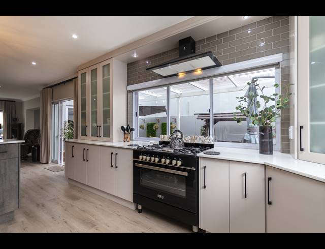 3 BEDROOM FREESTANDING FOR SALE IN BIG BAY
